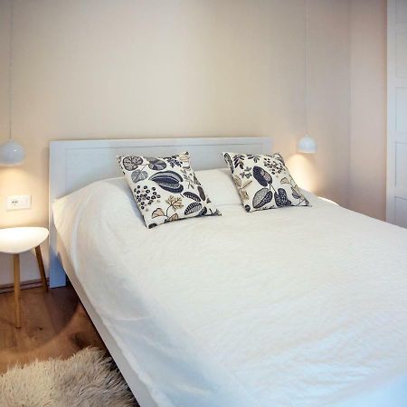 Emma Appartment Πόρετς Εξωτερικό φωτογραφία